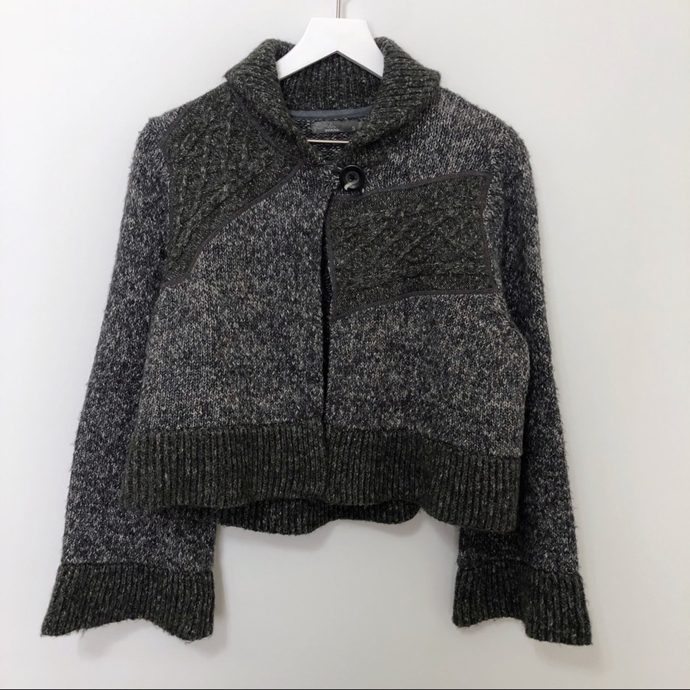 SOLD PrAna Danika Cape Crop Sweater Gray Bell Sleeves - Picture 1 of 8